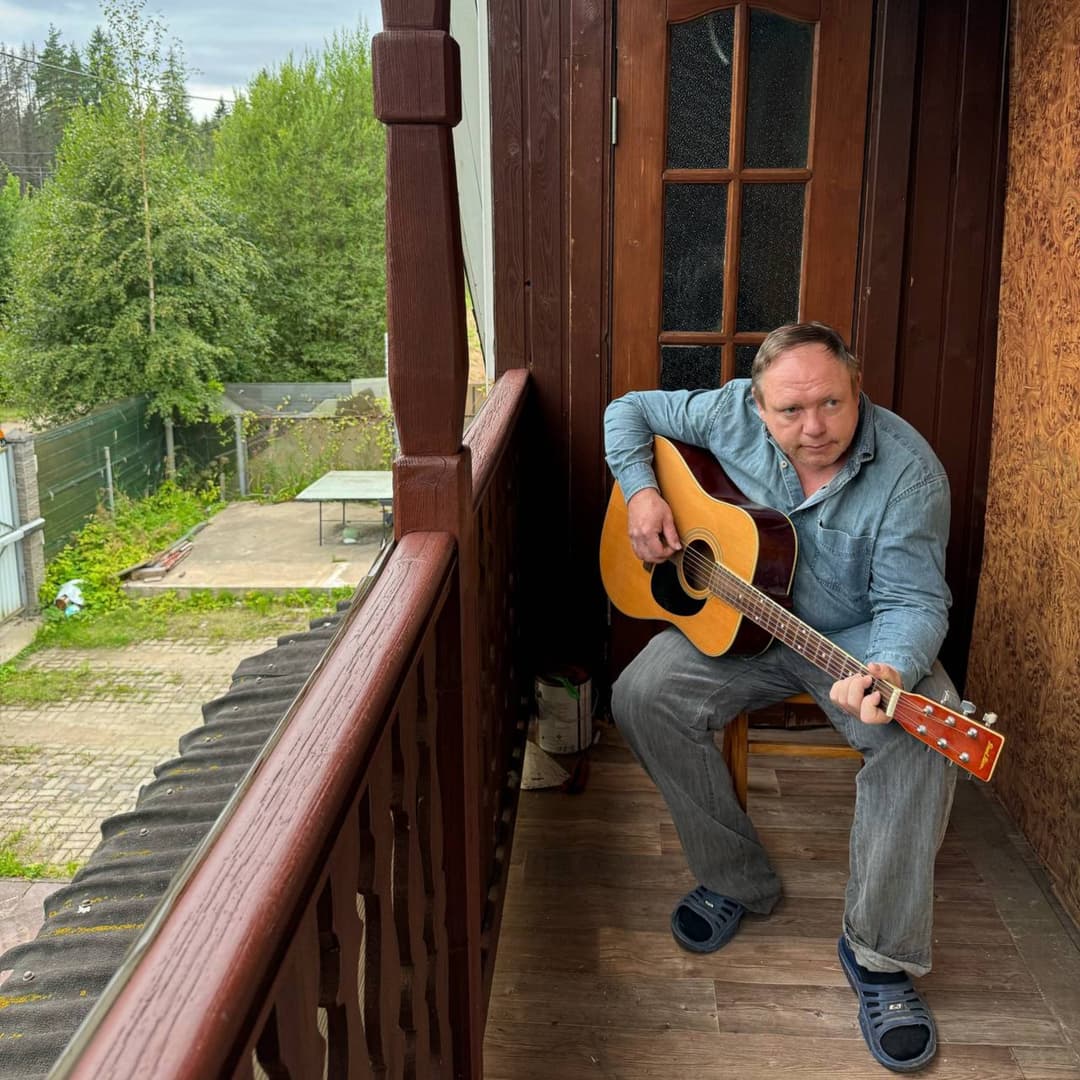 Лица. Влад Савенко