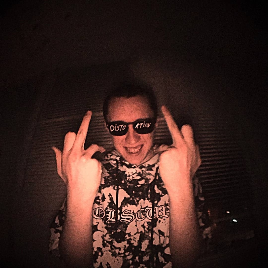 DISTORTION