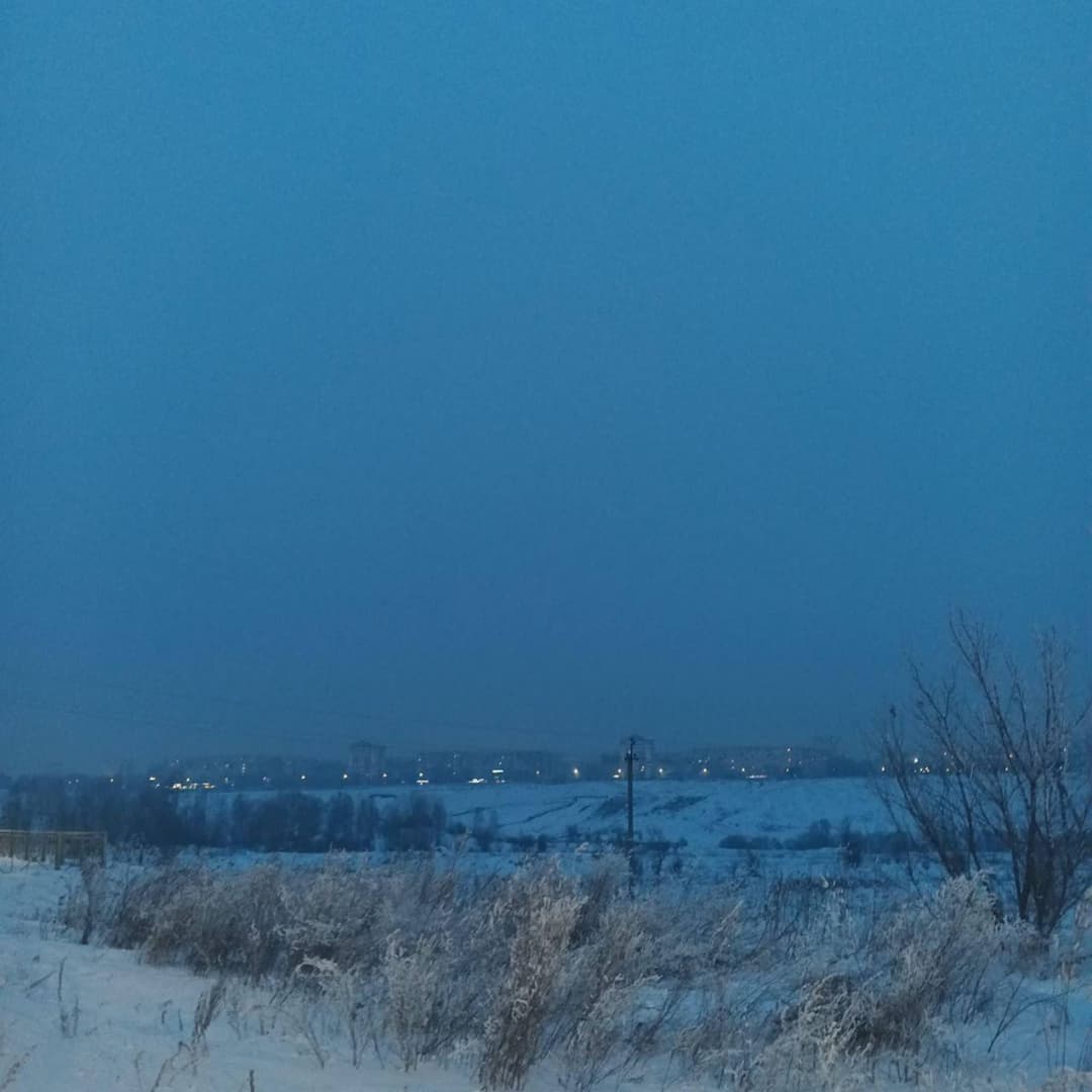 ЮНОШЕСКИЙ МАКСИМАЛИЗМ